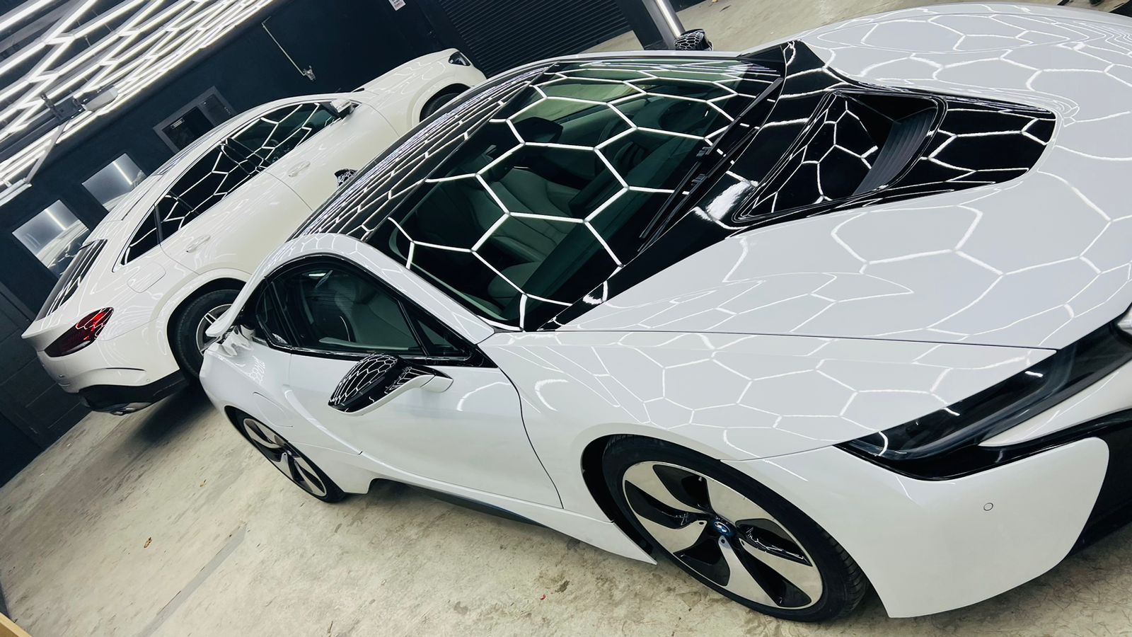 Покраска капота авто Москва ChipsAway